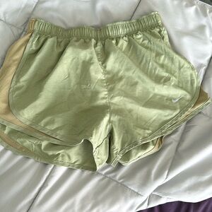 forest green nike woman’s shorts, size M, underwear lined